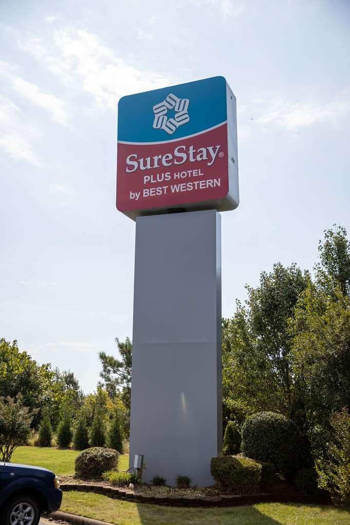 Surestay By Western Hotel